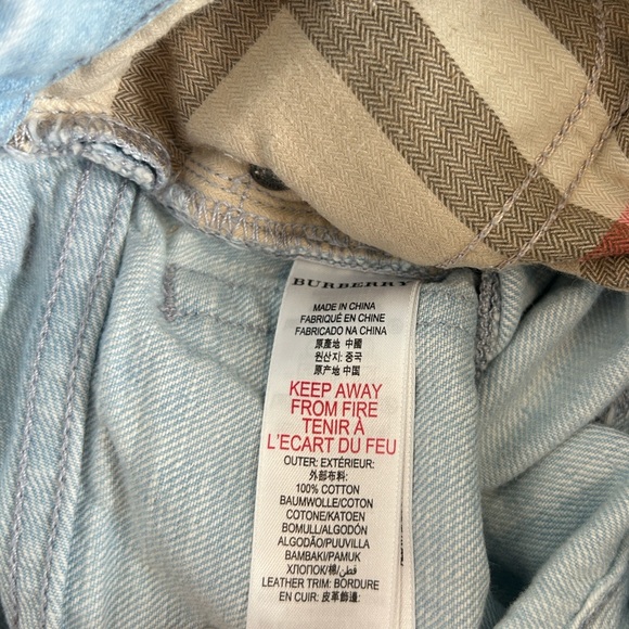 Burberry Brit Denim Bermuda Shorts size 4yrs - Picture 8 of 8